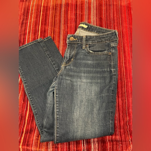 LEVIS 711 Skinny Jeans ✨ - Picture 4 of 6